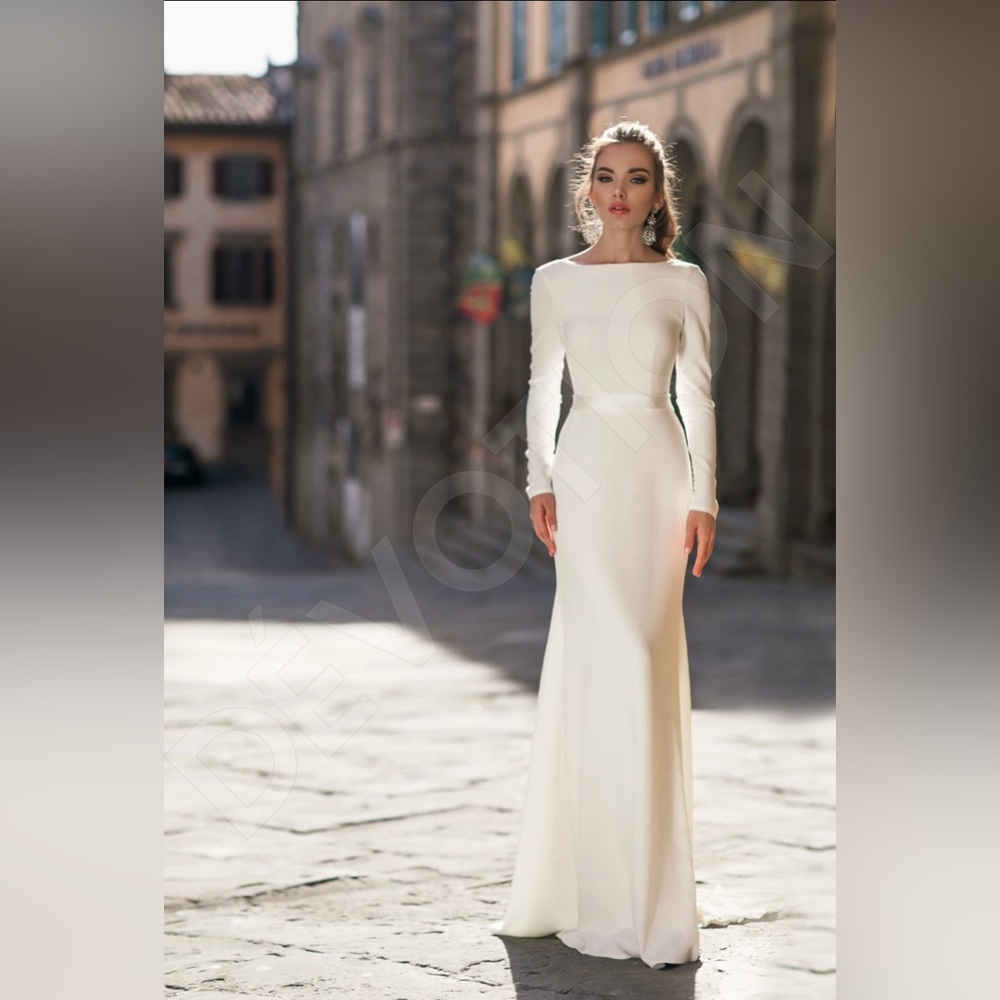 NWT individually/custom made Wedding Dress